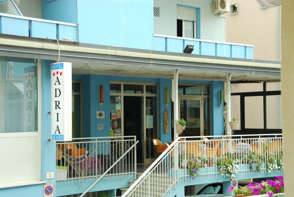 Hotel Adria Mare Rimini Exteriör bild